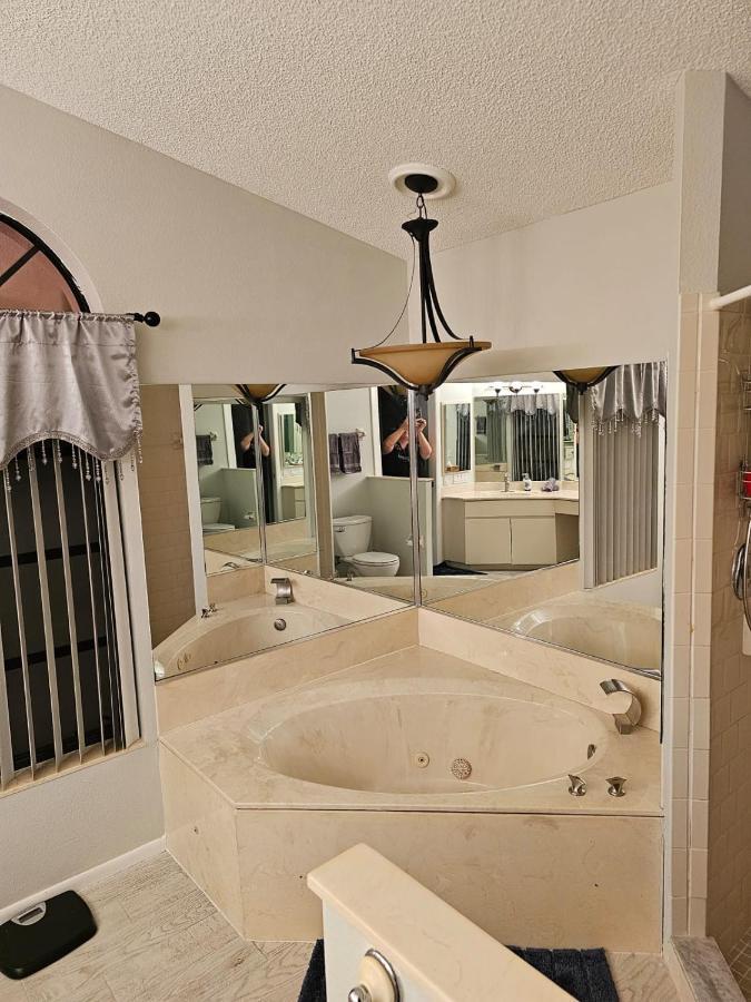 Seabreeze 3-Bedroom Pool Villa Close To The Beach!!! Port Charlotte Luaran gambar